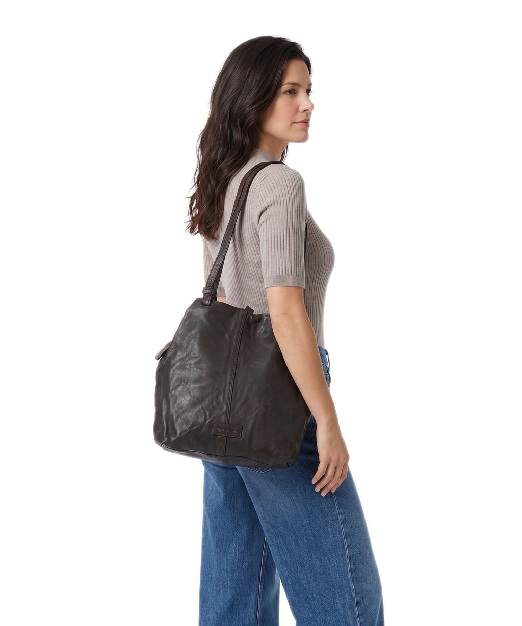Harold's Submarine Tote bag braun