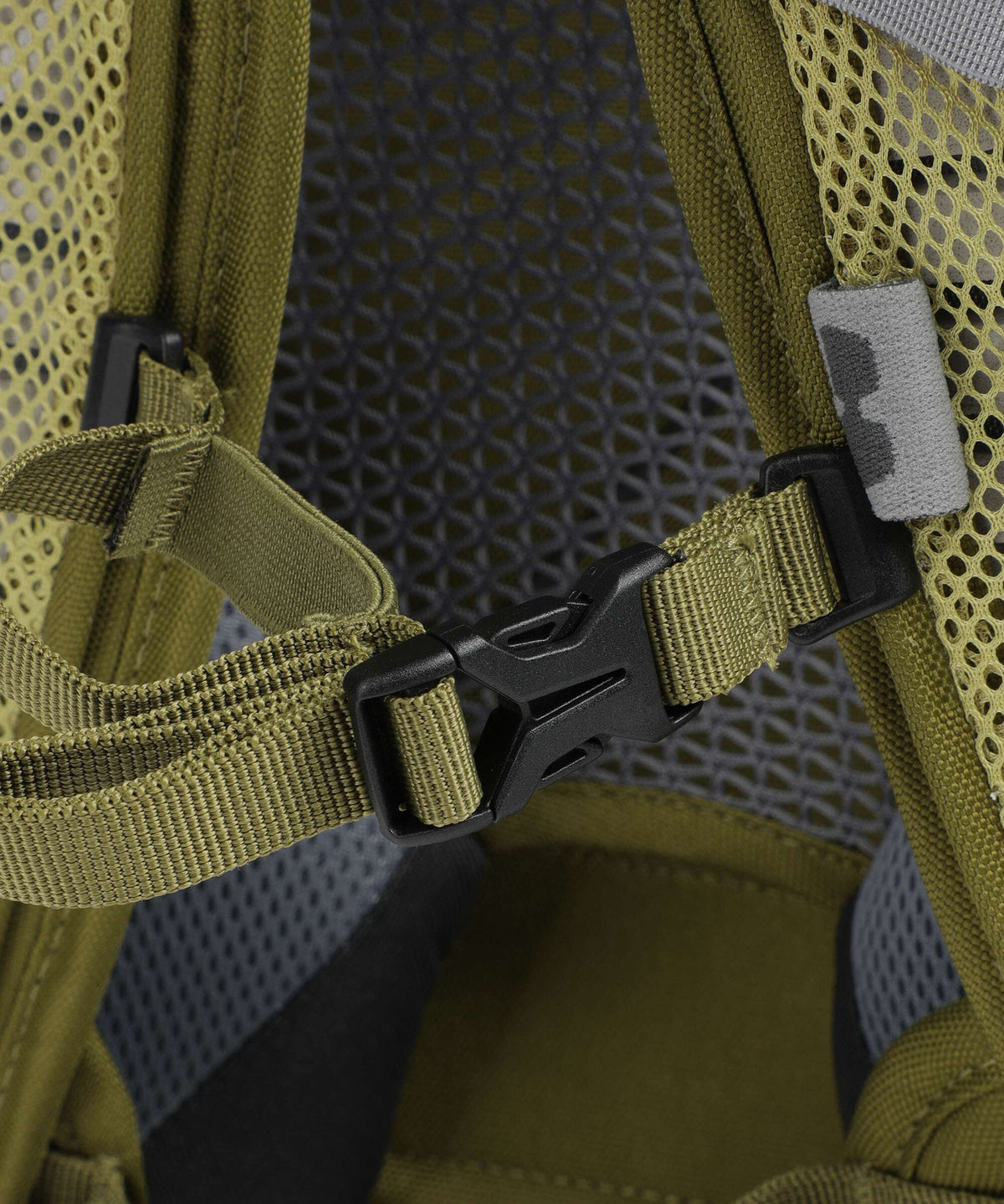 Deuter AC Lite 16 Hiking backpack linden/cactus