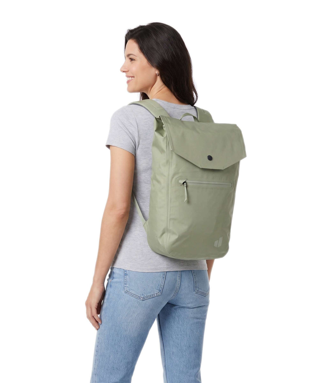 Deuter Drout 20 Backpack grove