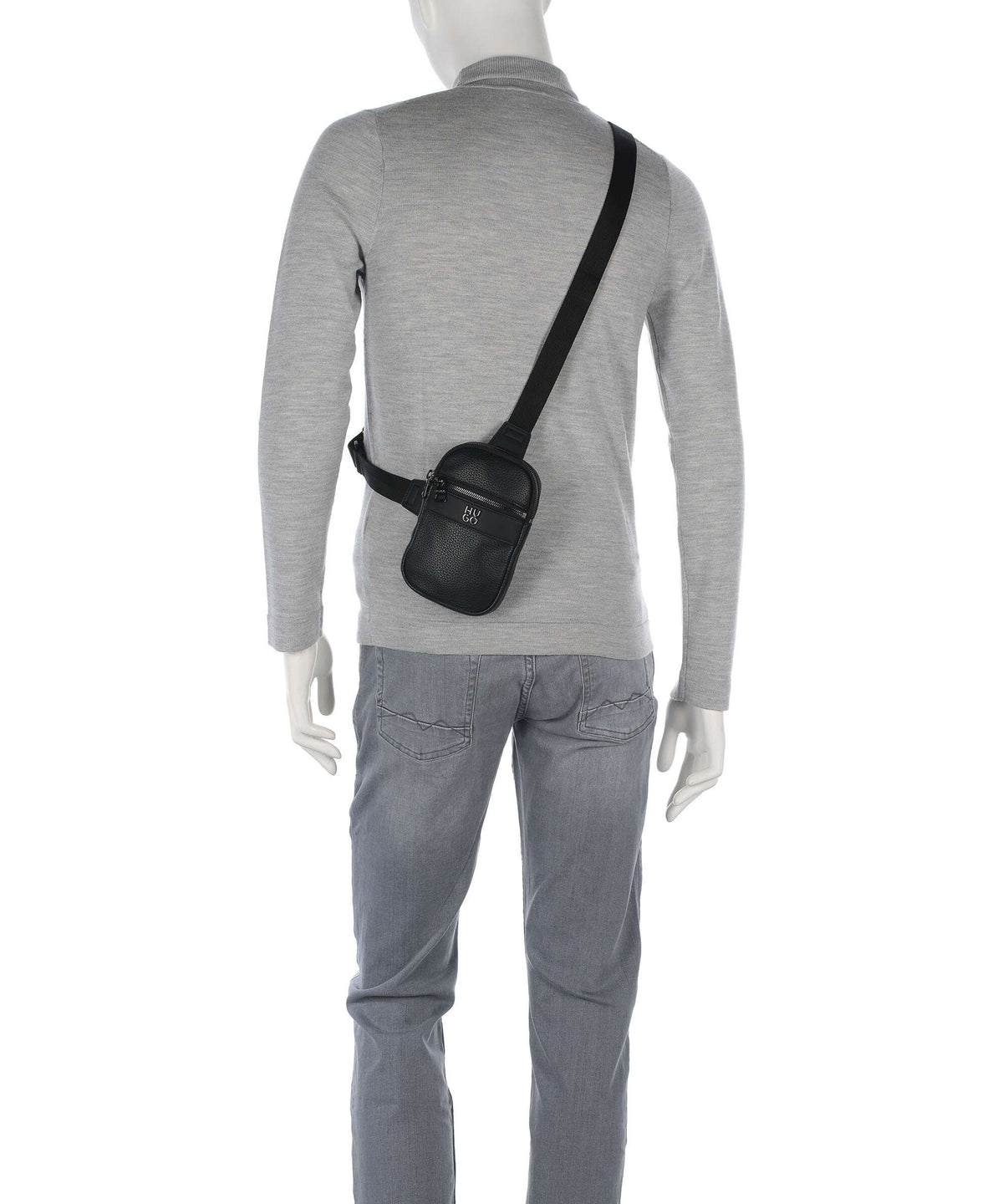 Hugo Quantic Sling bag black