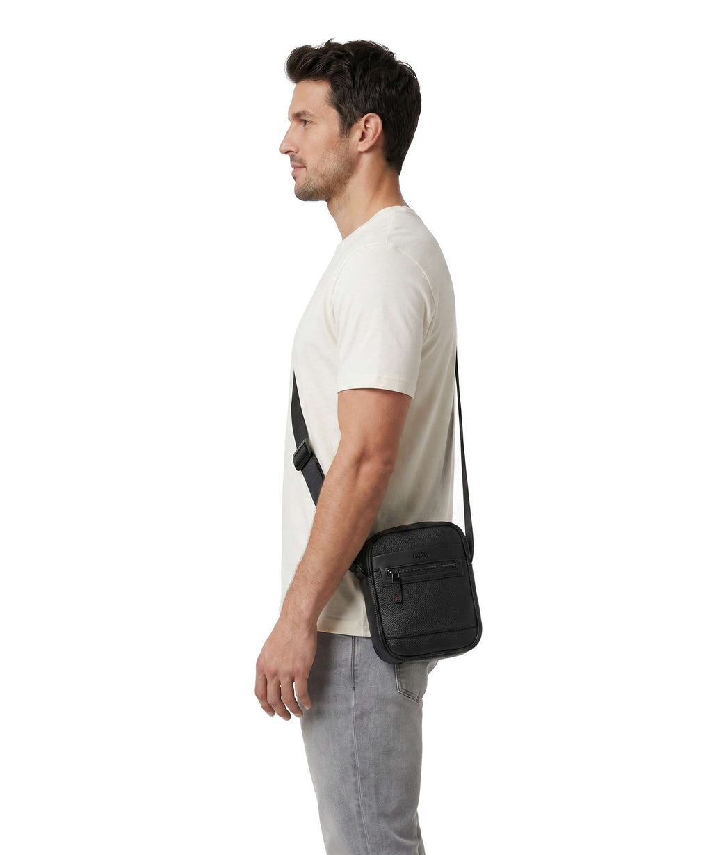 Hugo Huke Crossbody bag black