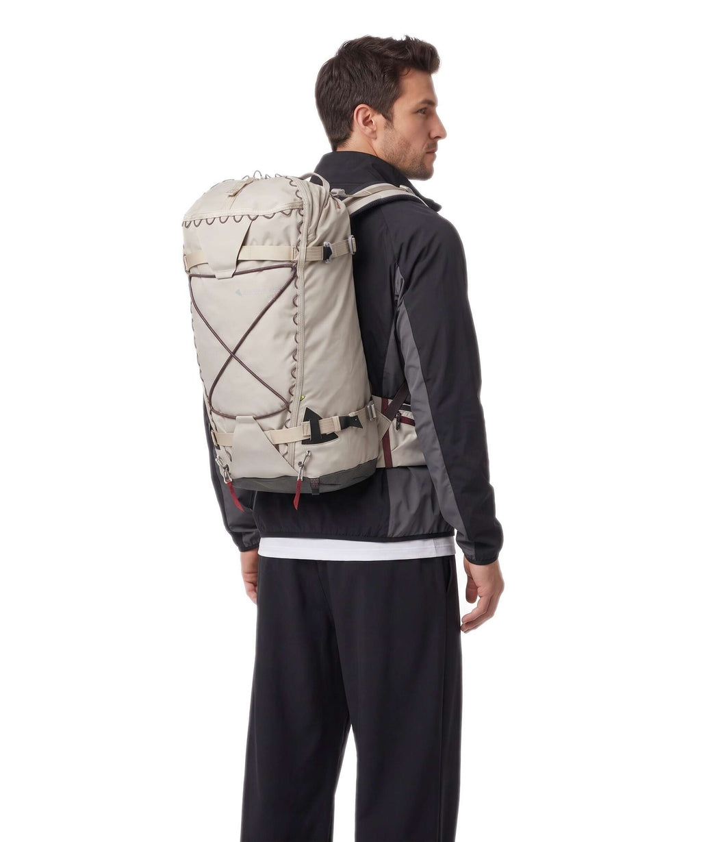 Klättermusen Kåre 30 Hiking backpack silver creme