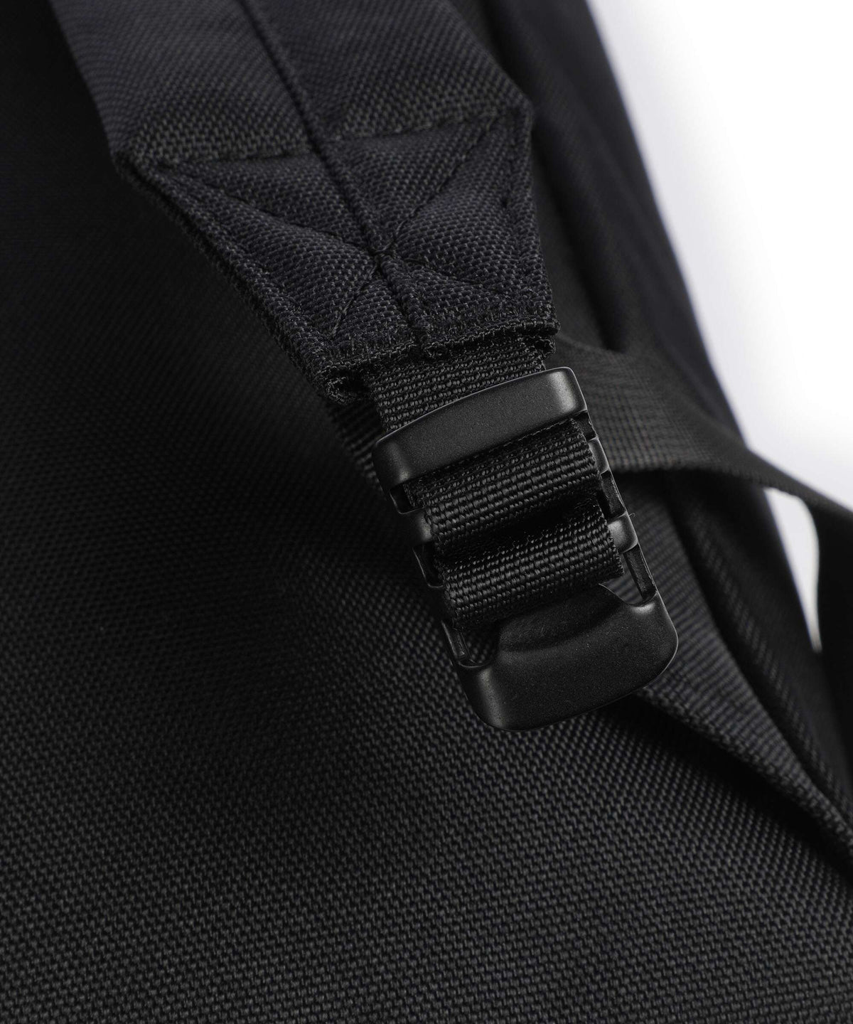 Sandqvist Ground L Rolltop backpack black