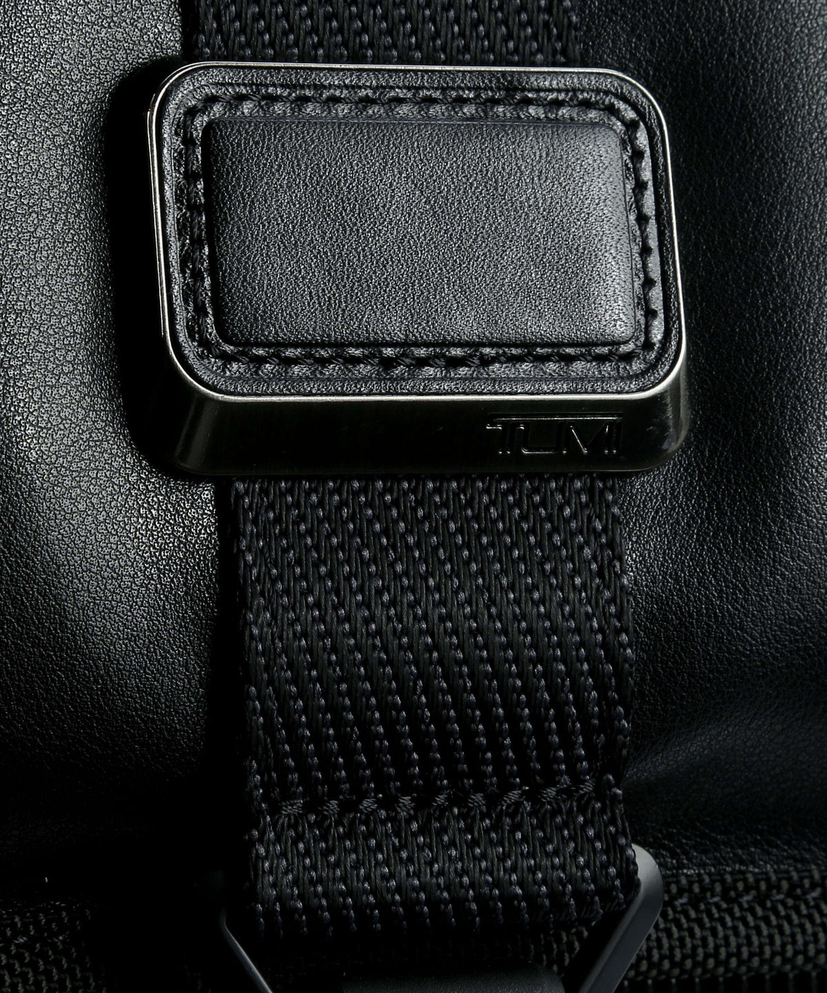 tumi Alpha Bravo Arnold Crossbody bag black