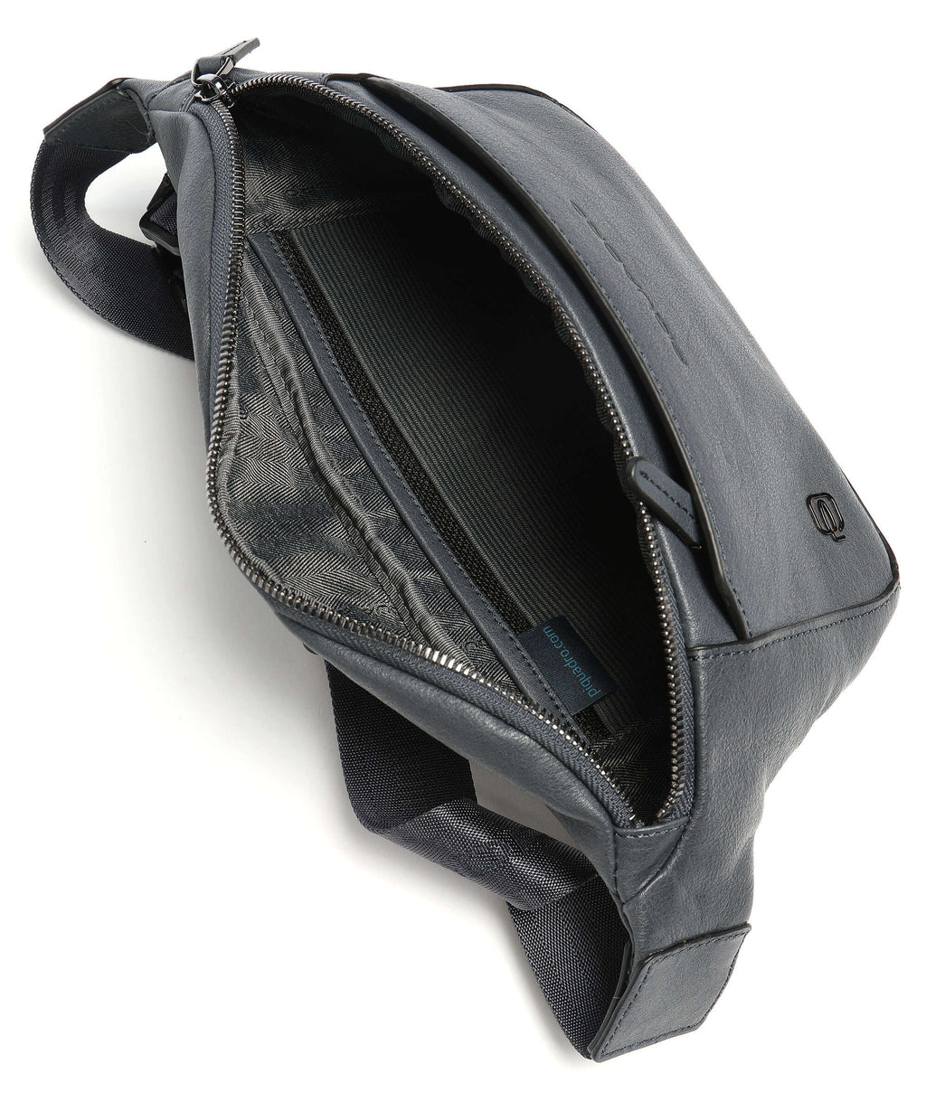 Piquadro Black Square Belt bag blue ocean