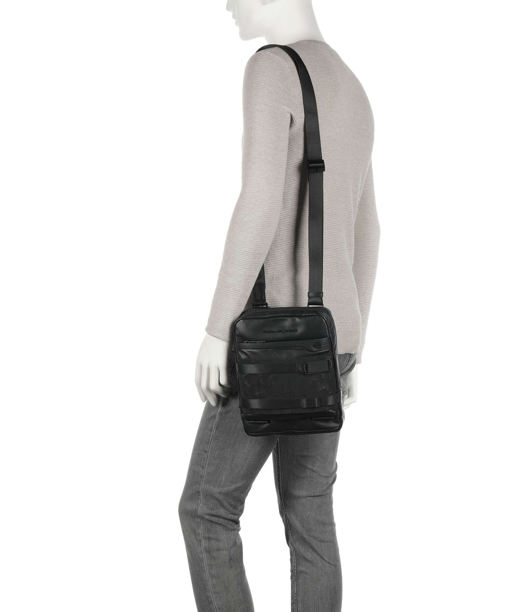 Piquadro FXP Crossbody bag nero