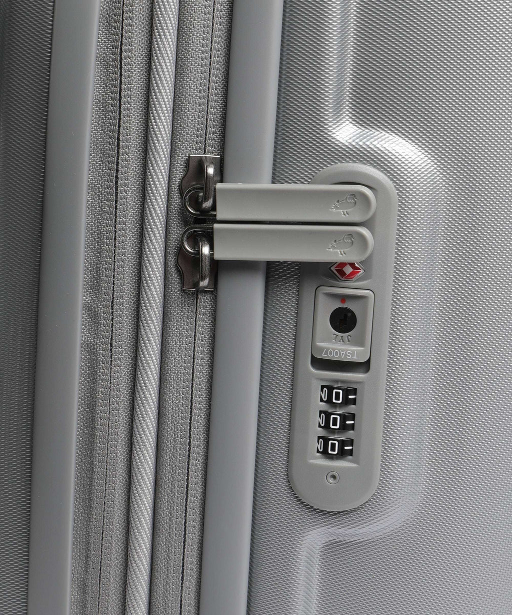 Mandarina Duck Logoduck+ Spinner (4 wheels) silver