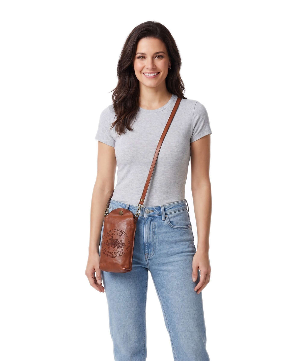 Campomaggi Phone bag cognac