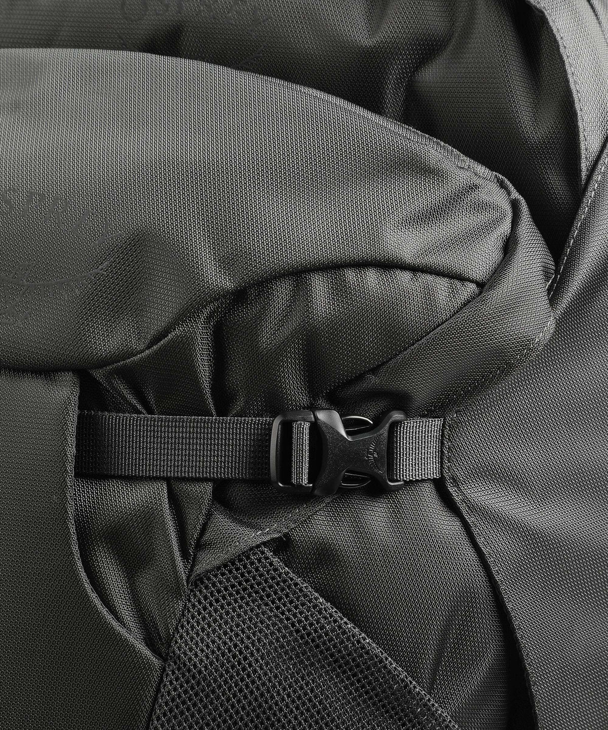 Osprey Farpoint 70 Travel backpack tunnel vision grey
