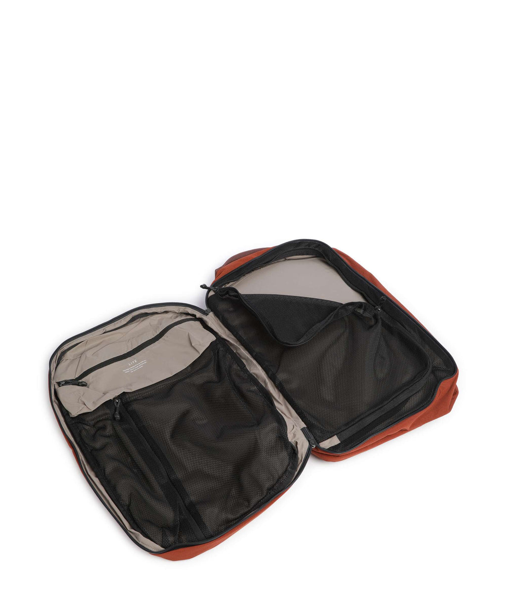 Bellroy Lite 30 Travel backpack clay